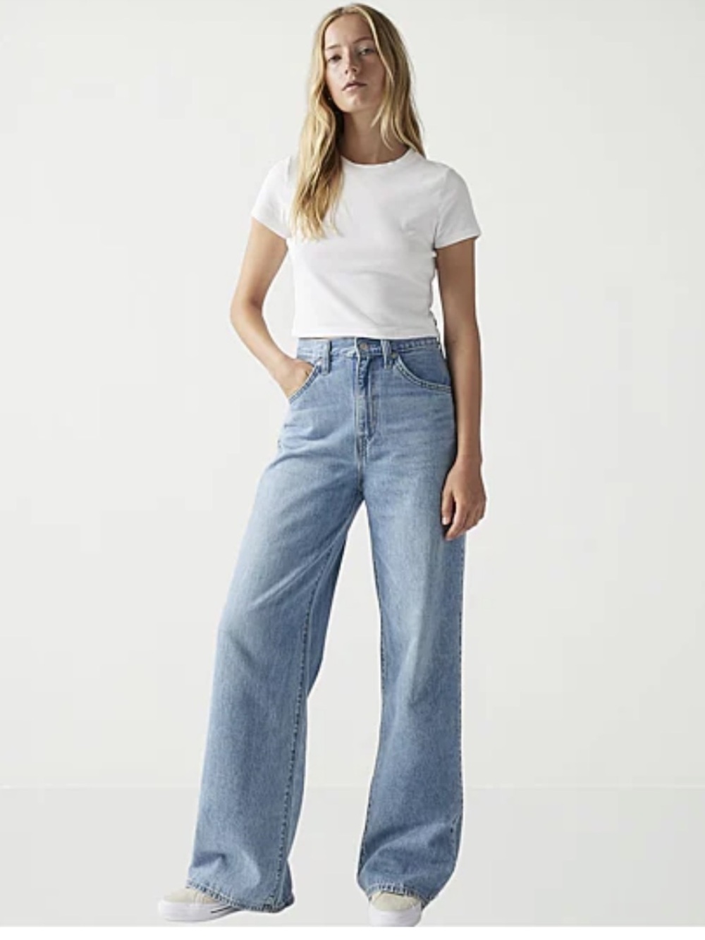 Levi's® Women's High Loose Wide Leg Jean light wash color 29